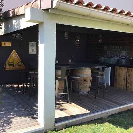 Villa Maison De 5 Chambres, Piscine *