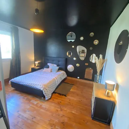 Maison De 5 Chambres, Piscine *